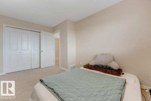 3514 16 Street Nw, Edmonton, AB - Indoor Photo Showing Bedroom