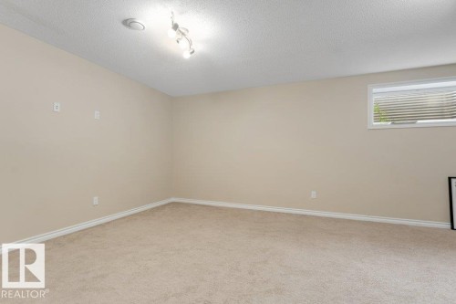 3514 16 Street Nw, Edmonton, AB - Indoor Photo Showing Other Room