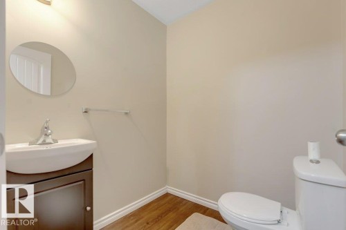 3514 16 Street Nw, Edmonton, AB - Indoor Photo Showing Bathroom