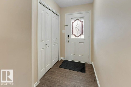 3514 16 Street Nw, Edmonton, AB - Indoor Photo Showing Other Room