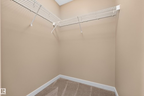 2730 Sparrow Place Nw, Edmonton, AB - Indoor With Storage
