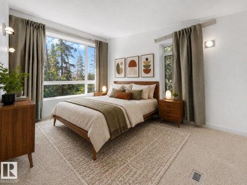 9342 83 Avenue Nw, Edmonton, AB - Indoor Photo Showing Bedroom