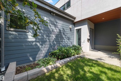 9342 83 Avenue Nw, Edmonton, AB - Outdoor With Exterior