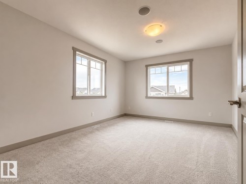 16464 15 Avenue Sw, Edmonton, AB - Indoor Photo Showing Other Room