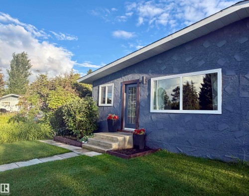 4204 42 Avenue, Stony Plain, AB - Outdoor