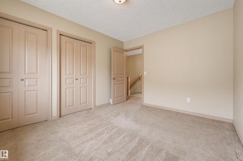 708 Haliburton Crescent Nw, Edmonton, AB - Indoor Photo Showing Other Room
