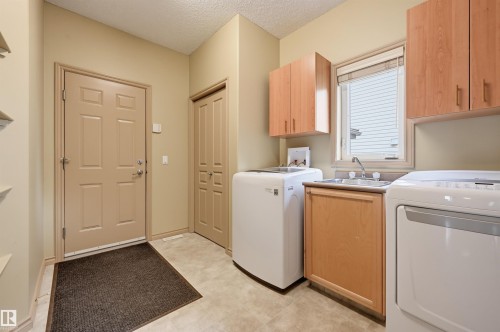 708 Haliburton Crescent Nw, Edmonton, AB - Indoor Photo Showing Laundry Room