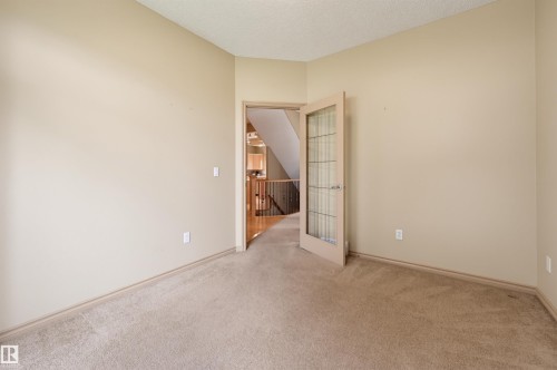 708 Haliburton Crescent Nw, Edmonton, AB - Indoor Photo Showing Other Room