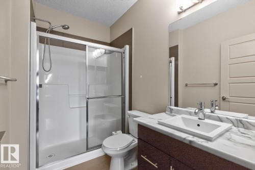 #307 1144 Adamson Dr Sw Sw, Edmonton, AB - Indoor Photo Showing Bathroom