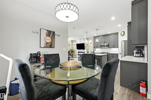 3 Penn Place, Spruce Grove, AB - Indoor Photo Showing Dining Room