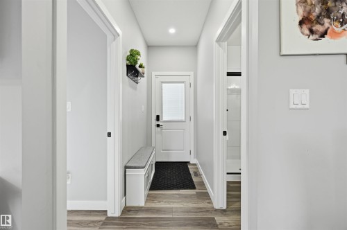 3 Penn Place, Spruce Grove, AB - Indoor Photo Showing Other Room