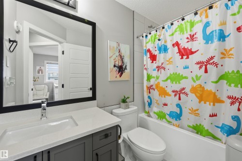 3 Penn Place, Spruce Grove, AB - Indoor Photo Showing Bathroom
