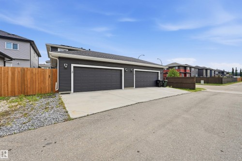 3 Penn Place, Spruce Grove, AB - Outdoor