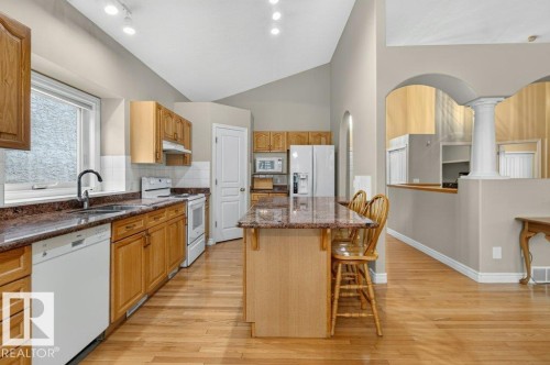 925 Burrows Crescent Nw, Edmonton, AB - Indoor Photo Showing Kitchen With Double Sink