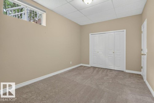 925 Burrows Crescent Nw, Edmonton, AB - Indoor Photo Showing Other Room