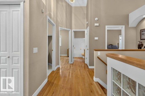 925 Burrows Crescent Nw, Edmonton, AB - Indoor Photo Showing Other Room