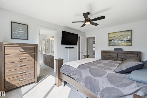 185 Larch Crescent, Leduc, AB - Indoor Photo Showing Bedroom