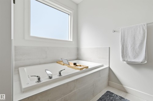 185 Larch Crescent, Leduc, AB - Indoor Photo Showing Bathroom