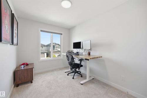 185 Larch Crescent, Leduc, AB - Indoor Photo Showing Office