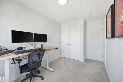 185 Larch Crescent, Leduc, AB - Indoor Photo Showing Office