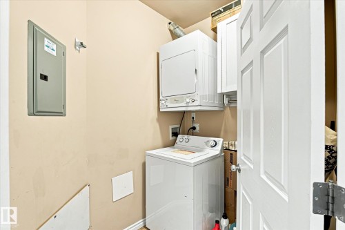 #403 10046 110 St Nw, Edmonton, AB - Indoor Photo Showing Laundry Room