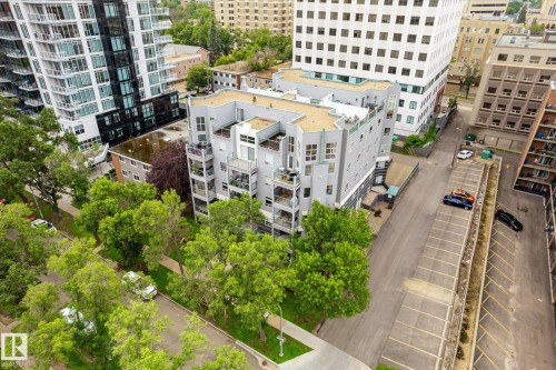 #403 10046 110 St Nw, Edmonton, AB - Outdoor