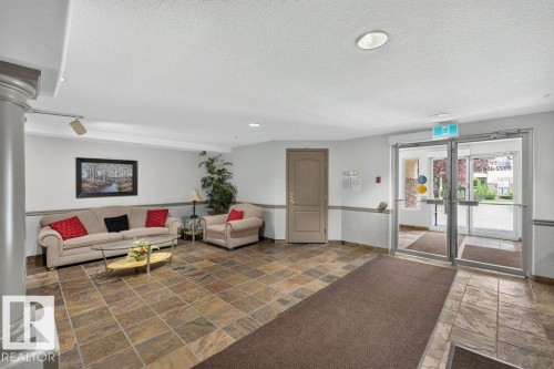 #411 8922 156 St Nw, Edmonton, AB - Indoor