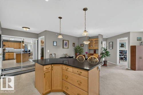 #411 8922 156 St Nw, Edmonton, AB - Indoor Photo Showing Kitchen