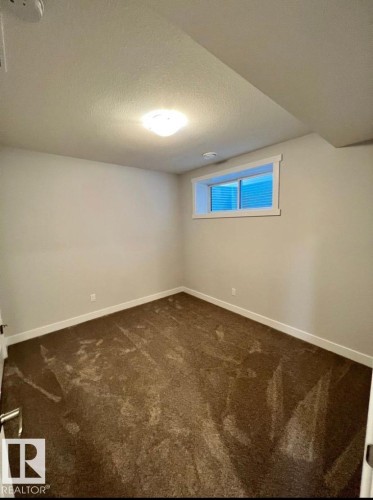 5316 Godson Point(E) Nw, Edmonton, AB - Indoor Photo Showing Other Room