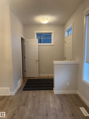 5316 Godson Point(E) Nw, Edmonton, AB - Indoor Photo Showing Other Room