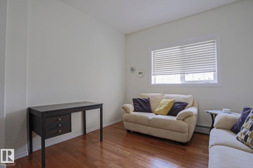 #131 11260 153 Av Nw, Edmonton, AB - Indoor