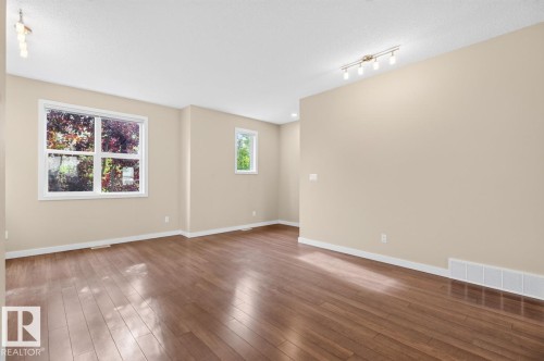 #8 655 Watt Bv Sw, Edmonton, AB - Indoor Photo Showing Other Room