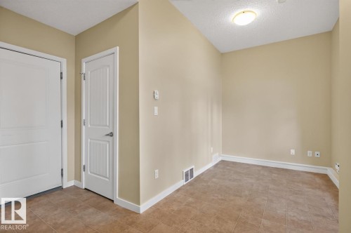 #8 655 Watt Bv Sw, Edmonton, AB - Indoor Photo Showing Other Room