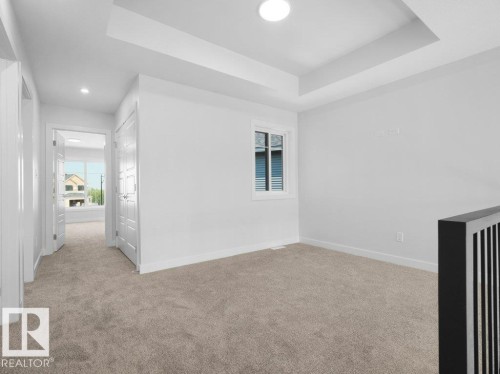 1433 Osprey Crest Nw, Edmonton, AB - Indoor Photo Showing Other Room