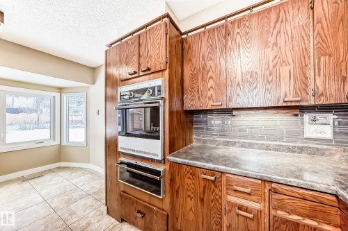 38 Lancaster Crescent, St. Albert, AB - Indoor Photo Showing Kitchen
