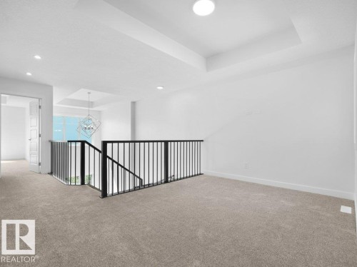 1423 Osprey Crest Nw, Edmonton, AB - Indoor Photo Showing Other Room