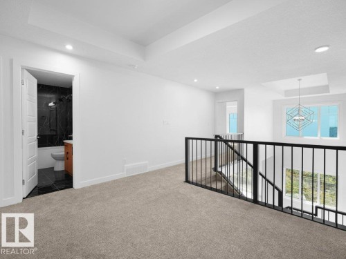 1423 Osprey Crest Nw, Edmonton, AB - Indoor Photo Showing Other Room