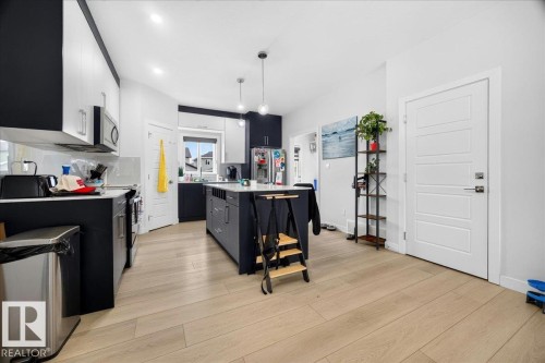 82 Wyatt Ridge, Fort Saskatchewan, AB - Indoor Photo Showing Kitchen