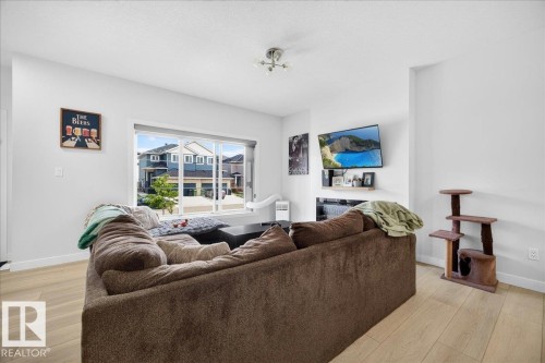 82 Wyatt Ridge, Fort Saskatchewan, AB - Indoor Photo Showing Living Room