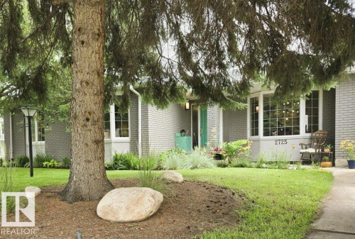 2725 104A Street Nw, Edmonton, AB - Outdoor
