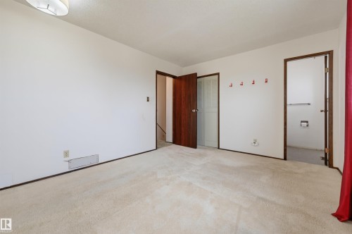 10912 34A Avenue Nw, Edmonton, AB - Indoor Photo Showing Other Room