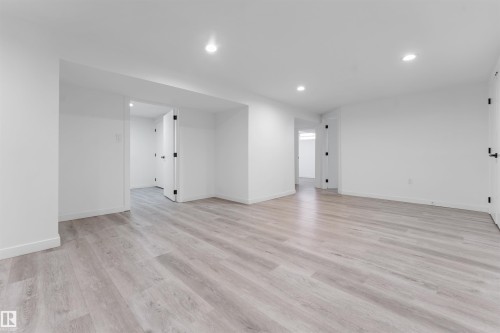 1320 69 Street Nw, Edmonton, AB - Indoor Photo Showing Other Room