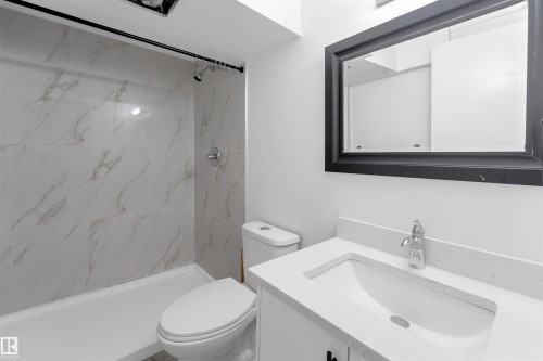 1320 69 Street Nw, Edmonton, AB - Indoor Photo Showing Bathroom