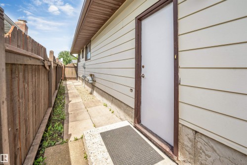 1320 69 Street Nw, Edmonton, AB - Outdoor With Exterior