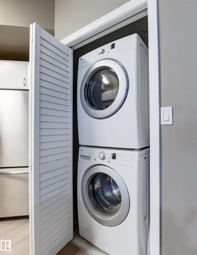 #417 10717 83 Av Nw, Edmonton, AB - Indoor Photo Showing Laundry Room