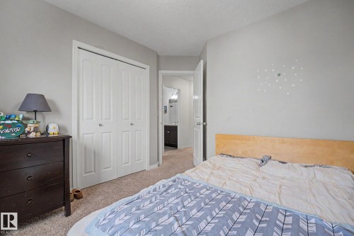 610 Mcdonough Link Link Nw, Edmonton, AB - Indoor Photo Showing Bedroom