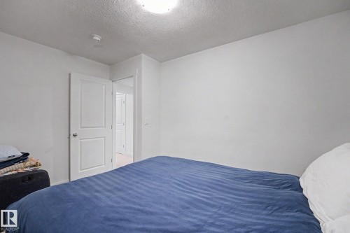 610 Mcdonough Link Link Nw, Edmonton, AB - Indoor Photo Showing Bedroom