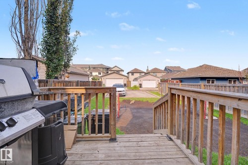 610 Mcdonough Link Link Nw, Edmonton, AB - Outdoor With Exterior