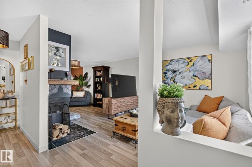 #29 2115 118 St Nw, Edmonton, AB - Indoor