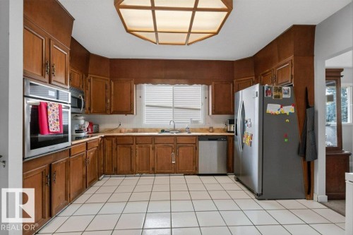 3205 104A Street Nw, Edmonton, AB - Indoor Photo Showing Kitchen With Double Sink